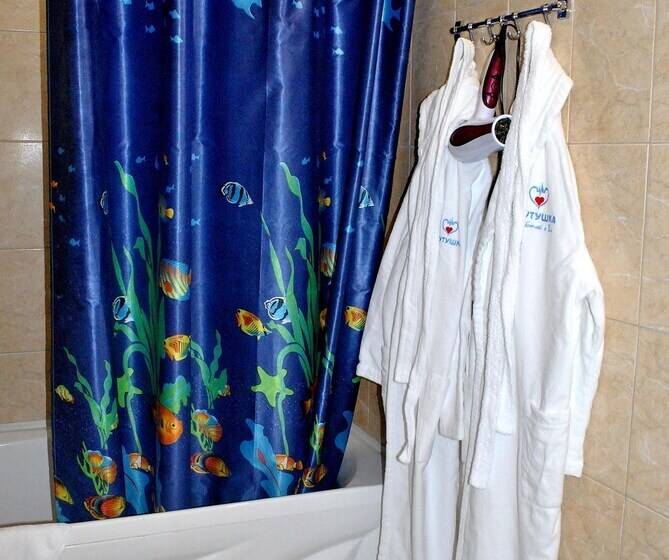 בית מלון כפרי Health Resort Krutushka