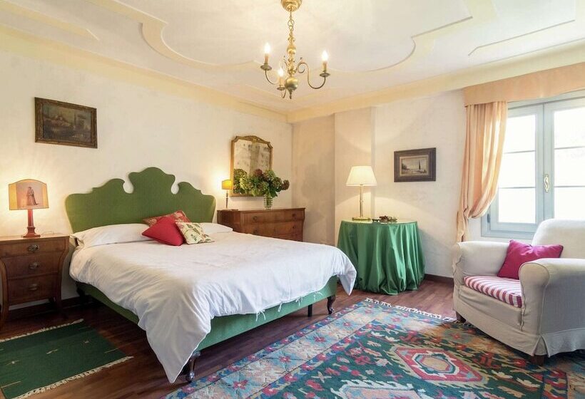 فندق Historic Venetian Style Castle In Piombino Dese With Pool