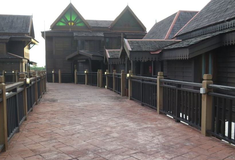 هتل Langkawi Lagoon Resort Water Chalet