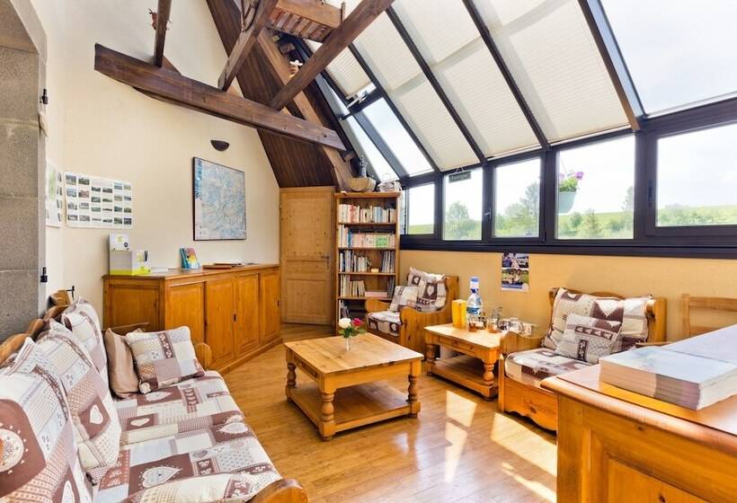 호텔 Logis L Auberge Du Bougnat