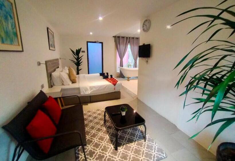 هتل Tisha Langkawi Wellness Resort