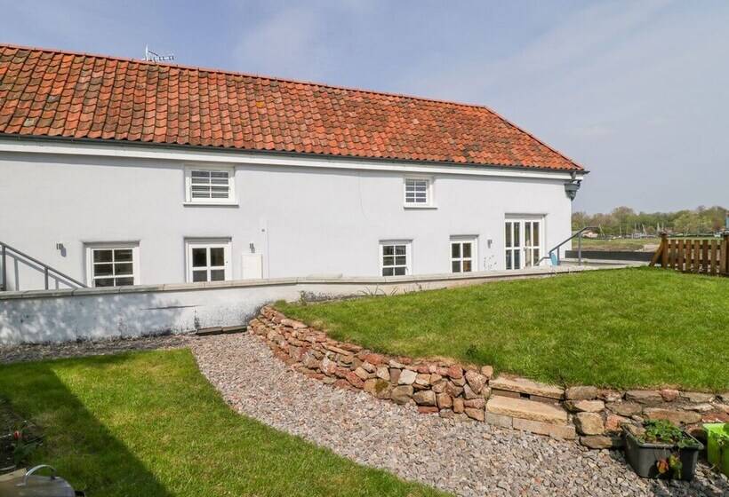 Avonside Cottage