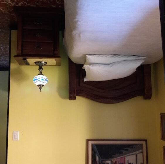 مبيت وإفطار Dobson Manor