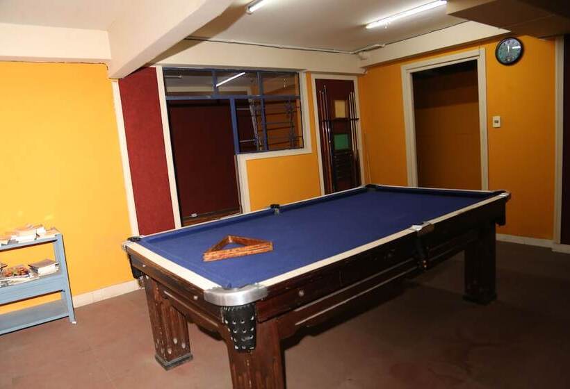 Cruz De Los Andes Hostal