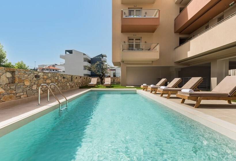 هتل Makris Luxury Rooms