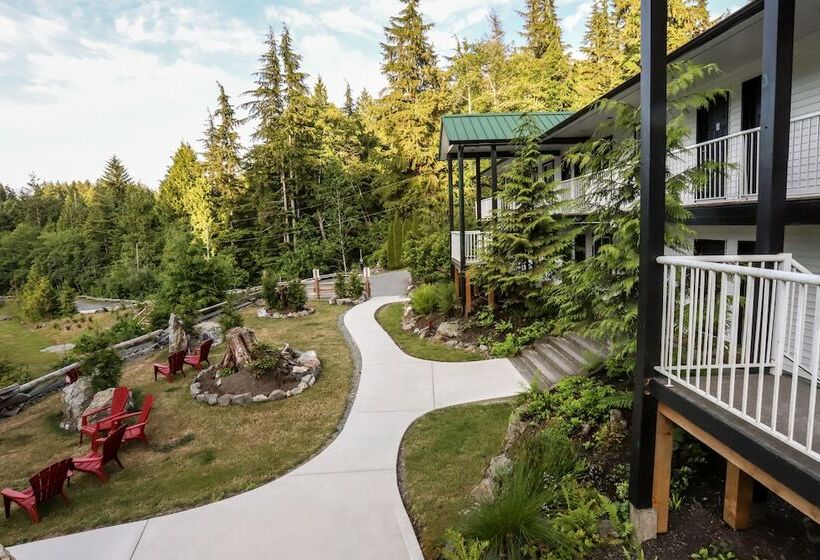 בית מלון כפרי West Coast Trail Lodge