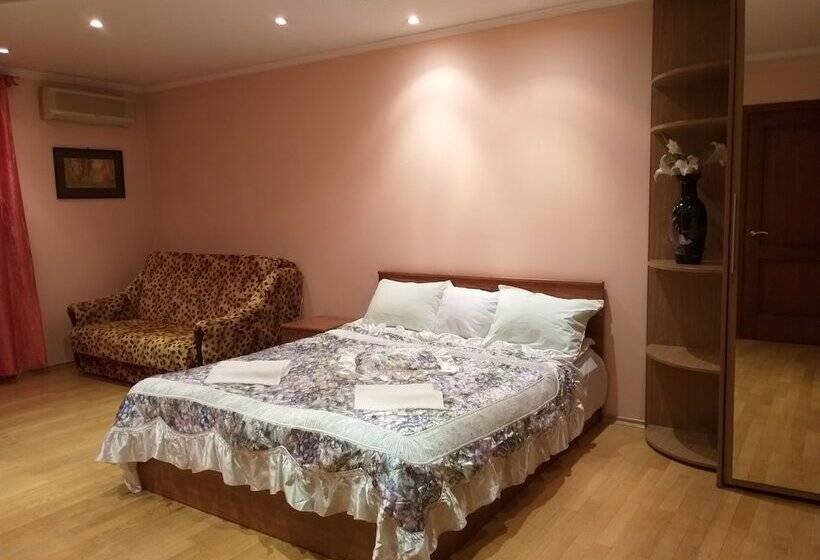 Yarilo Hotel Dme
