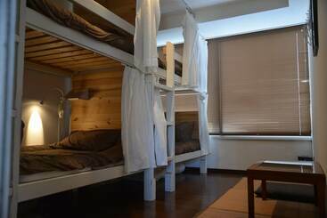 Tsuki No Yado   Hostel