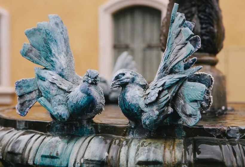 مبيت وإفطار Arden Hills