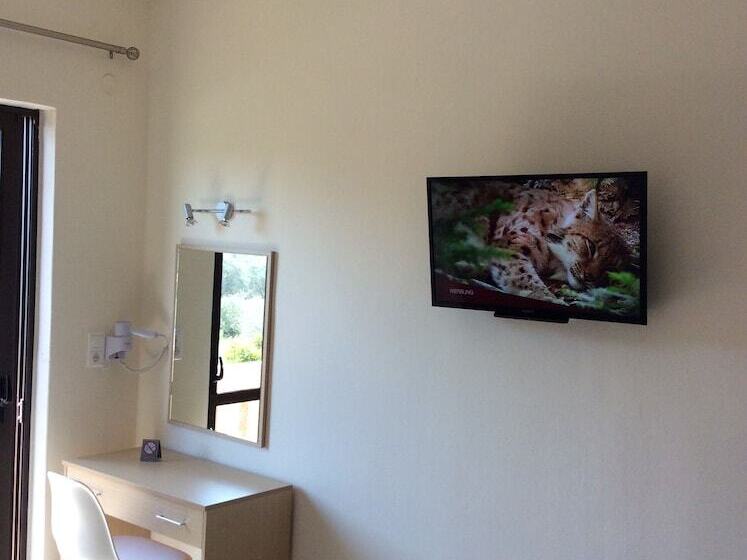 مبيت وإفطار Elena Rooms