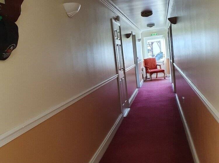 مبيت وإفطار Golden Dawn Guesthouse