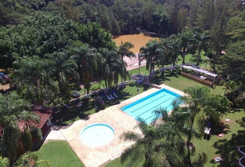 Отель Camping Valle Das águas