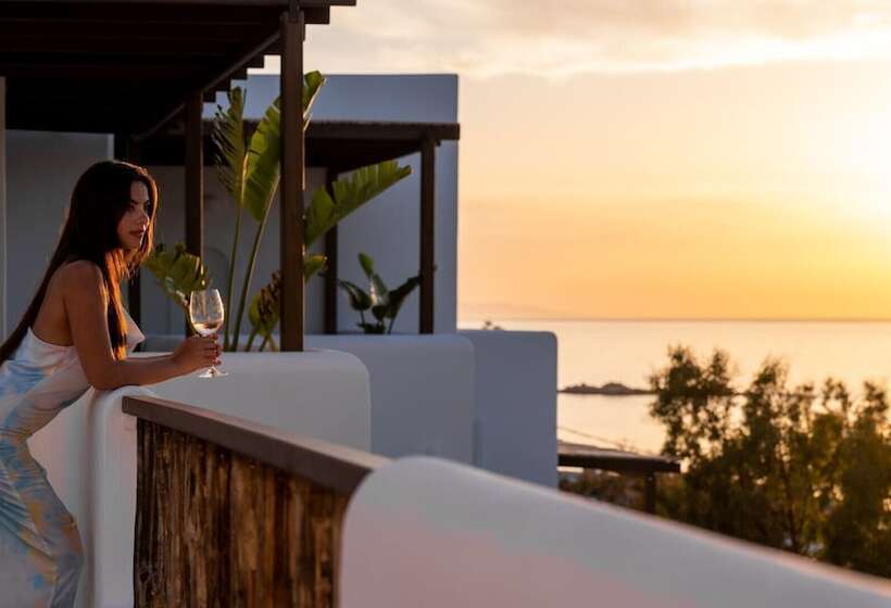هتل Parea Paros   Adults Only