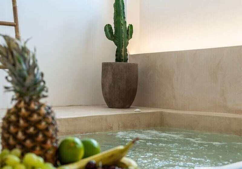هتل Parea Paros   Adults Only
