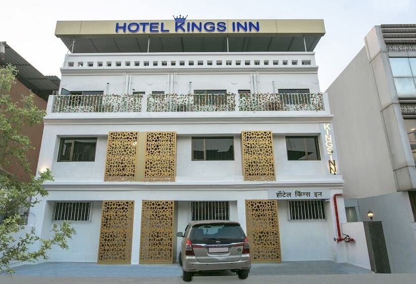 هتل Treebo Kings Inn Vashi