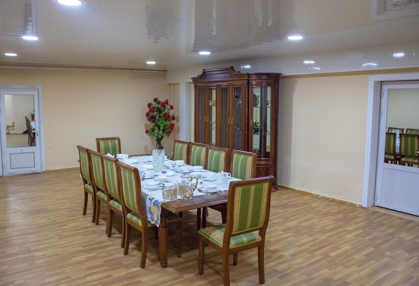 Oreon Inn Hotel Hostel