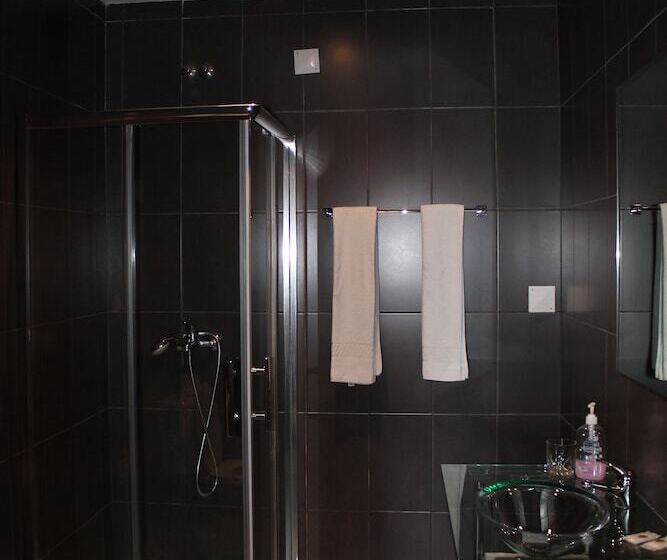 پانسیون Guest House Henrique Viii