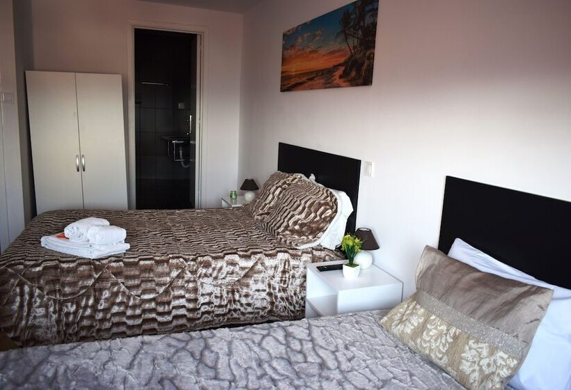 پانسیون Guest House Henrique Viii