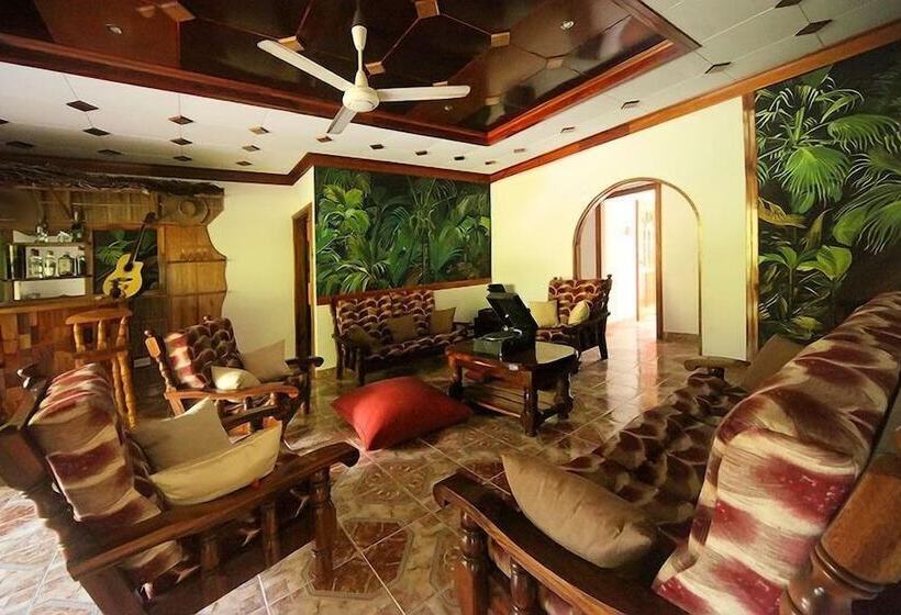 پانسیون Omusee Guesthouse
