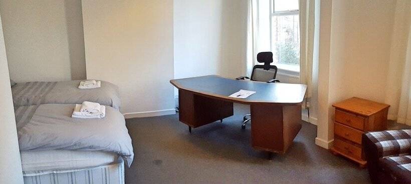 پانسیون Sefton Grange Guest House Liverpool