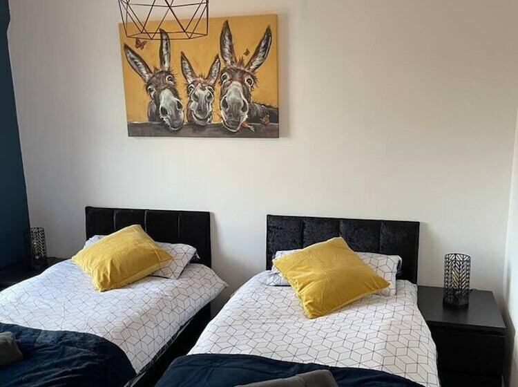 דירת נופש Immaculate Luxury 2 Bed Apartment In Liverpool