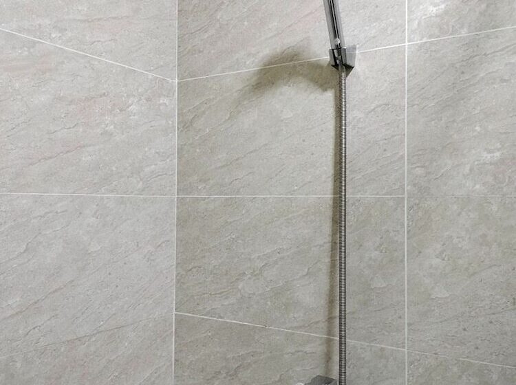 هتل Tam Tin