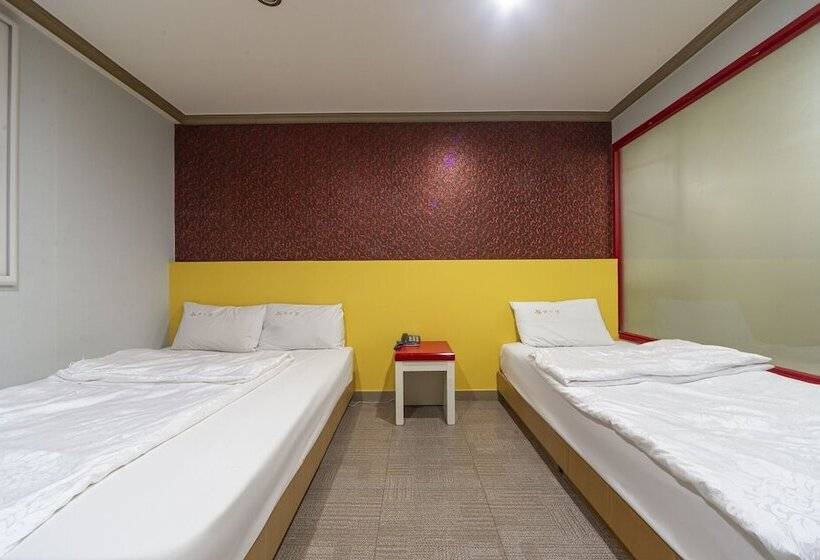 מוטל Gwangju Cheomdan N