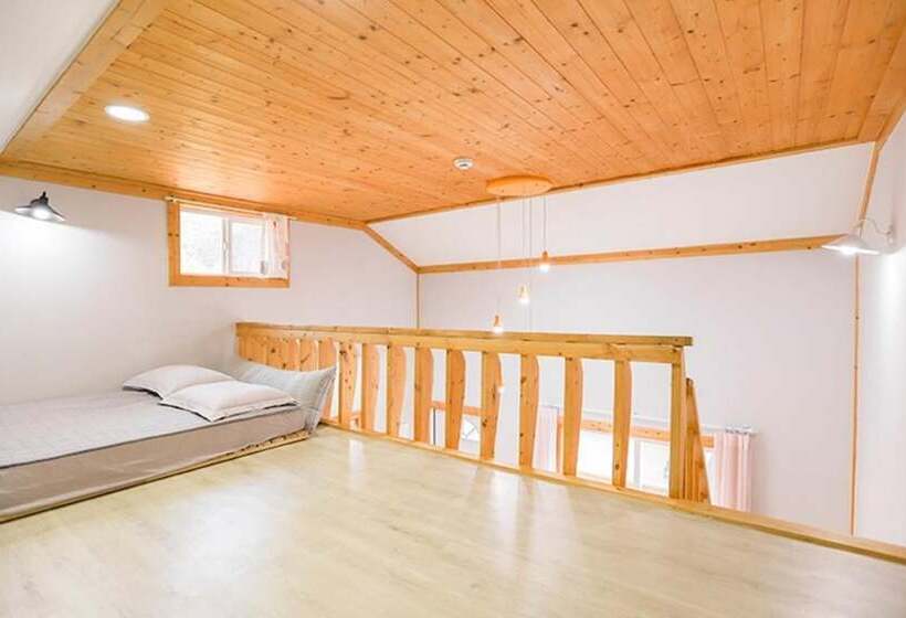 هتل Hadong Jiri Mountain Saesori Pension