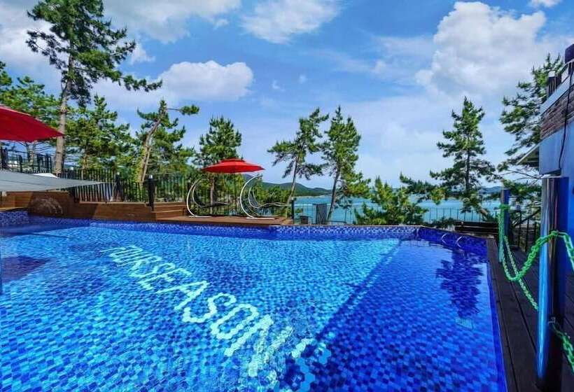 ホテル Tongyoung Sagaejeol Pension