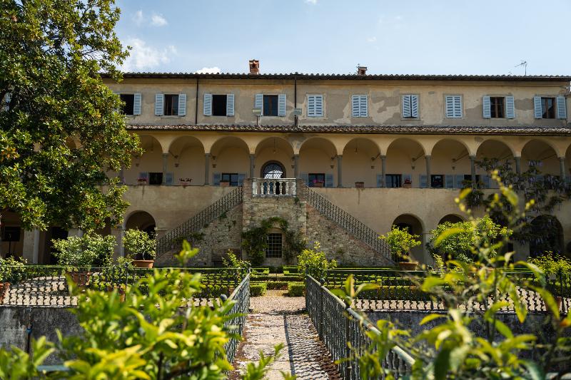 تختخواب و صبحانه Certosa Di Pontignano Residenza D'epoca