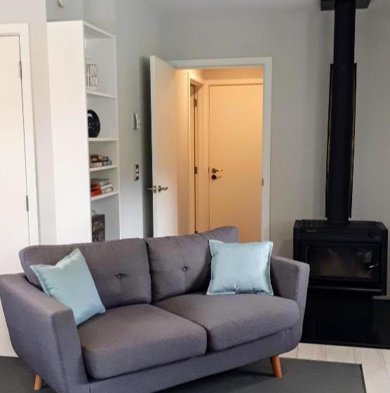 Glenorchy Peaks B&b
