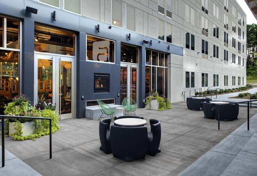 هتل Aloft Raleighdurham Airport Brier Creek