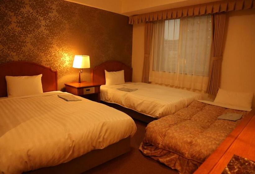 Fotos del hotel Bel Air Sendai:  5