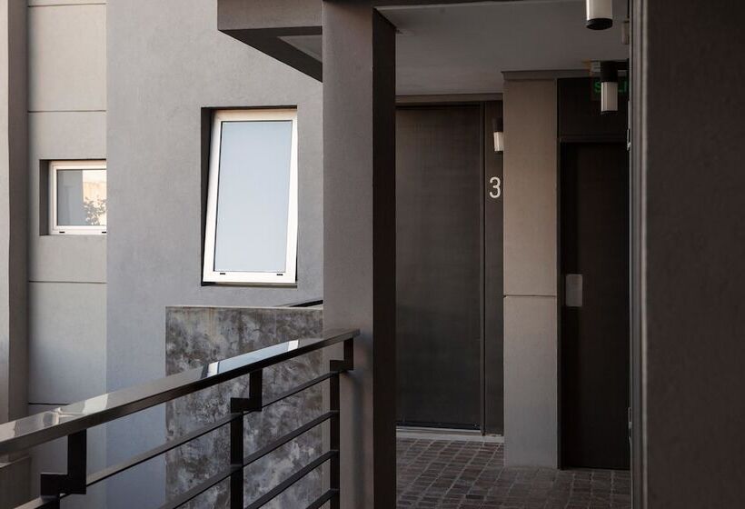 هتل Buco Home & Residences