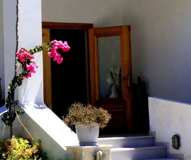Отель Cyclades
