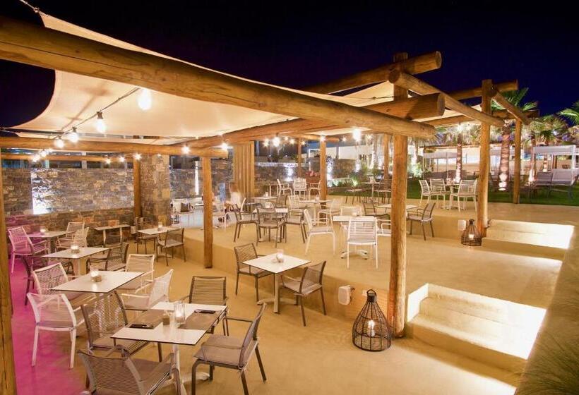 هتل Enorme Ammos Beach Resort