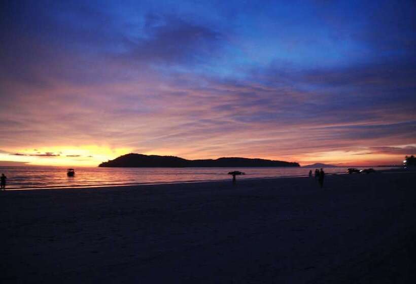 هتل Malibest Resort