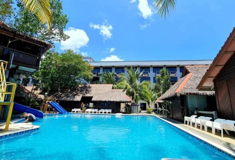 هتل Malibest Resort