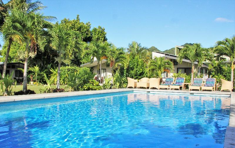 هتل Muri Beach Resort