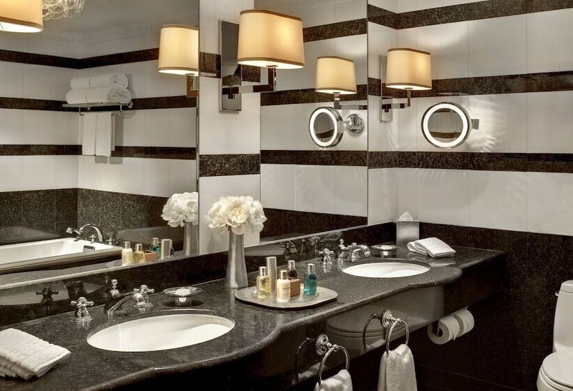 فندق The Towers At Lotte New York Palace