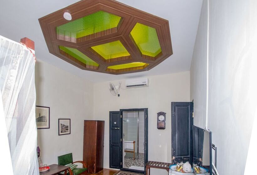 Fotos del hotel Noordin Street House:  16