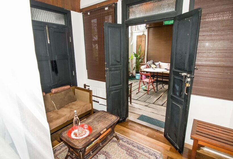 Fotos del hotel Noordin Street House:  14