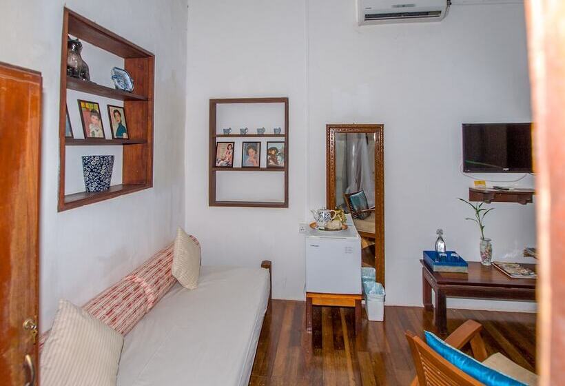 Fotos del hotel Noordin Street House:  5