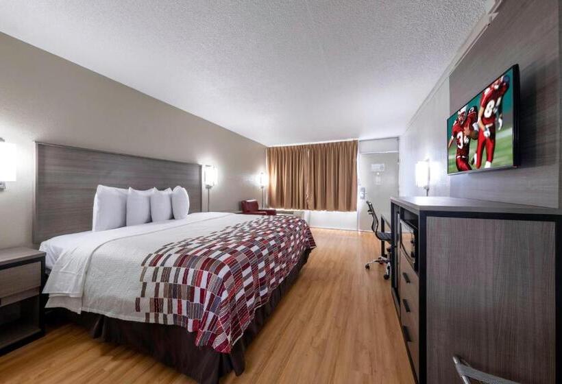 Отель Red Roof Inn Charlottesville