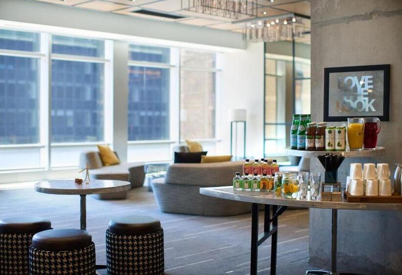 Fotos del hotel Renaissance New York Midtown Hotel:  11