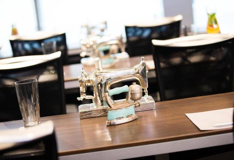 Fotos del hotel Renaissance New York Midtown Hotel:  24