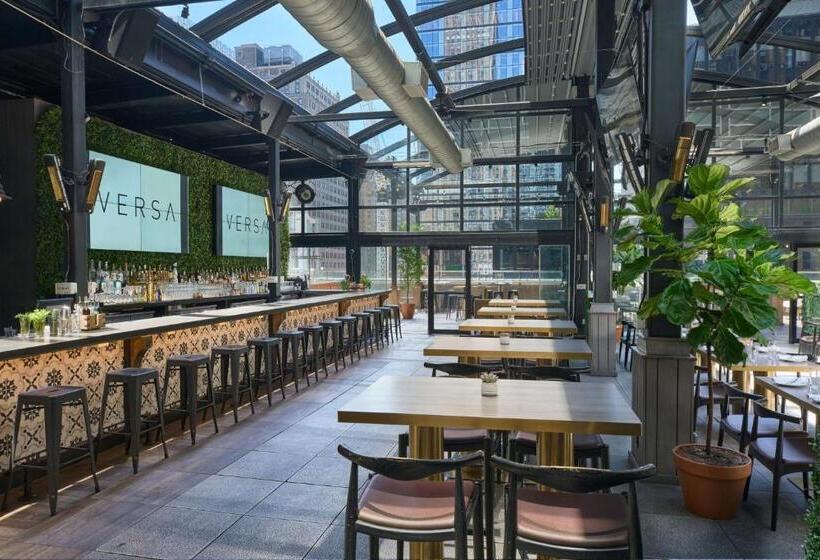 Fotos del hotel Renaissance New York Midtown Hotel:  6