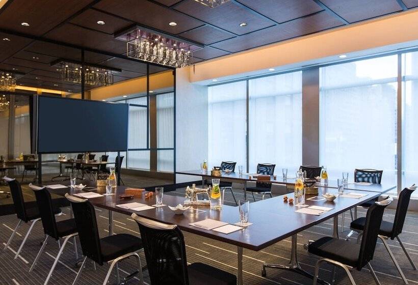 Fotos del hotel Renaissance New York Midtown Hotel:  53