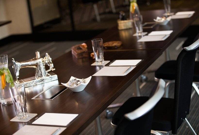 Fotos del hotel Renaissance New York Midtown Hotel:  2