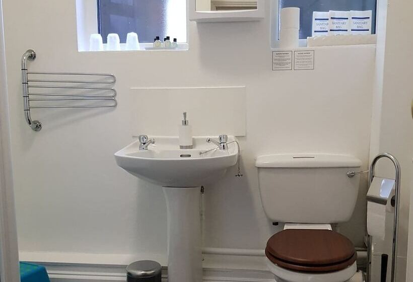 Fotos del hotel Robin 7 Lodge City Centre:  16